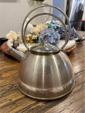 Betty Crocker Stainless Steel Whistling Tea Kettle